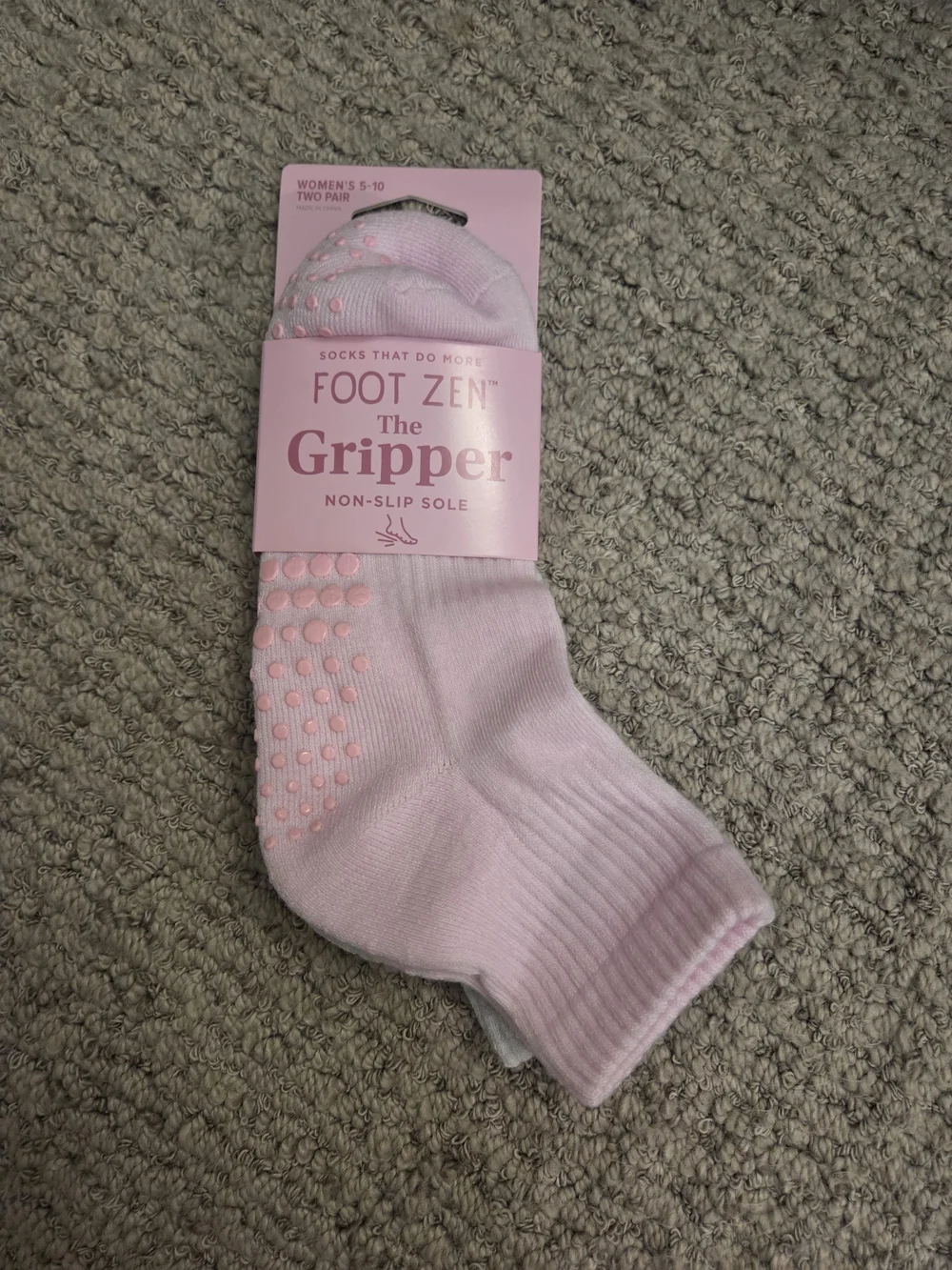 The Gripper Women's Non-Slip Pink Socks Womens 5-10 NWT 2 Pack